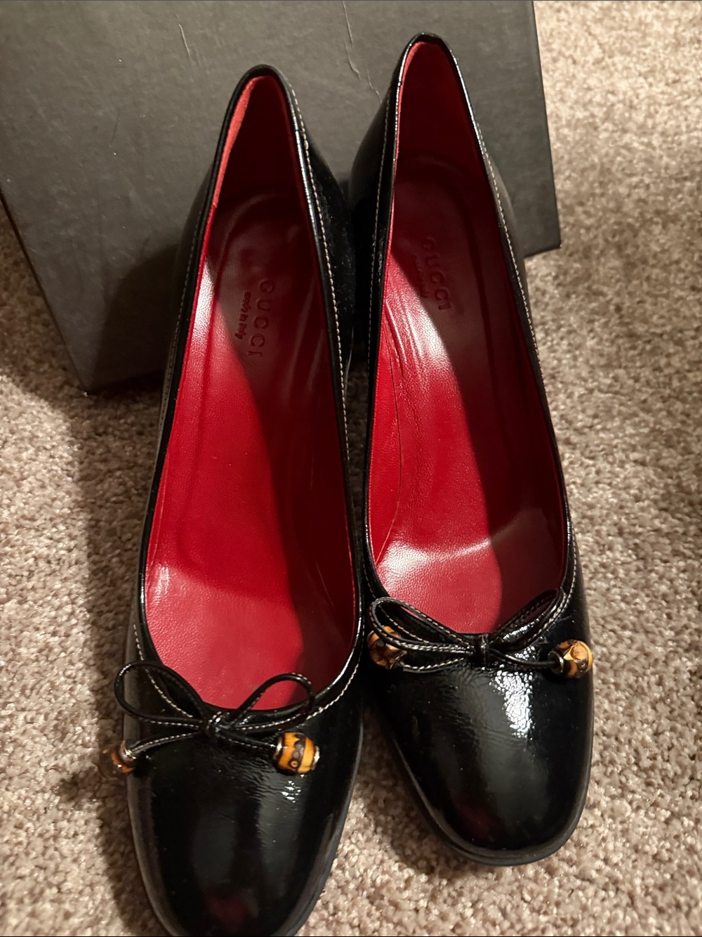 Gucci Black Patent Leather heel with Red Insole
